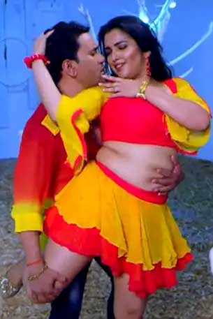 Kiss comedy