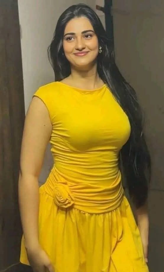 Very beautiful girl wallpaper hd for mobile (1)