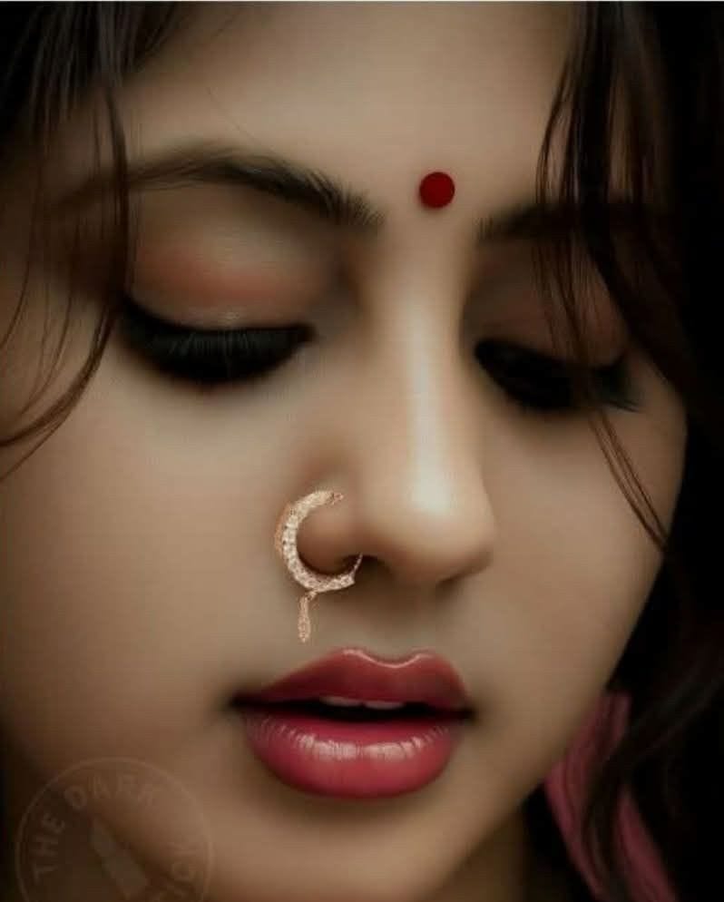 Beautiful girl dp (240)