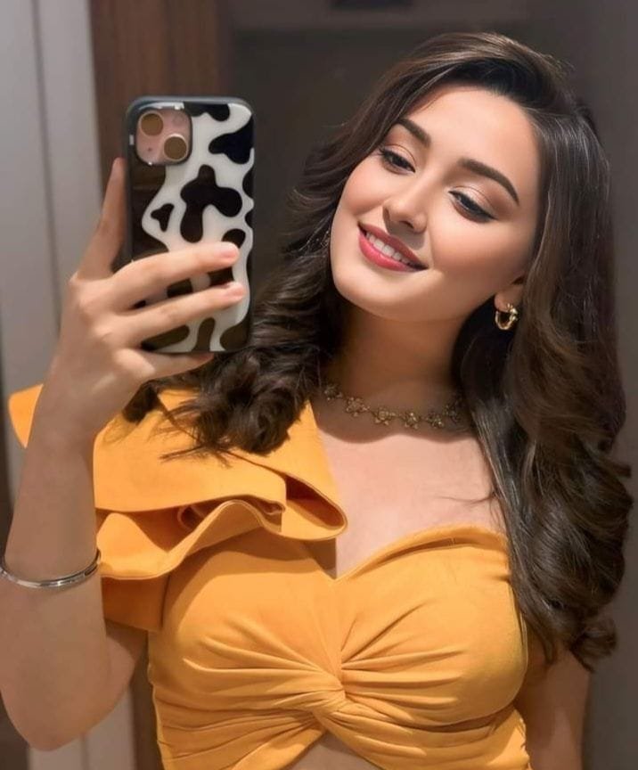 Beautiful girl dp dress