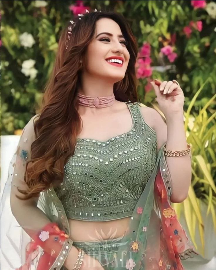 Beautiful girl dp for instagram (8)