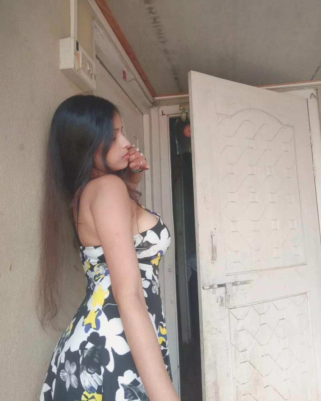 Beautiful girl dp for whatsapp (46)