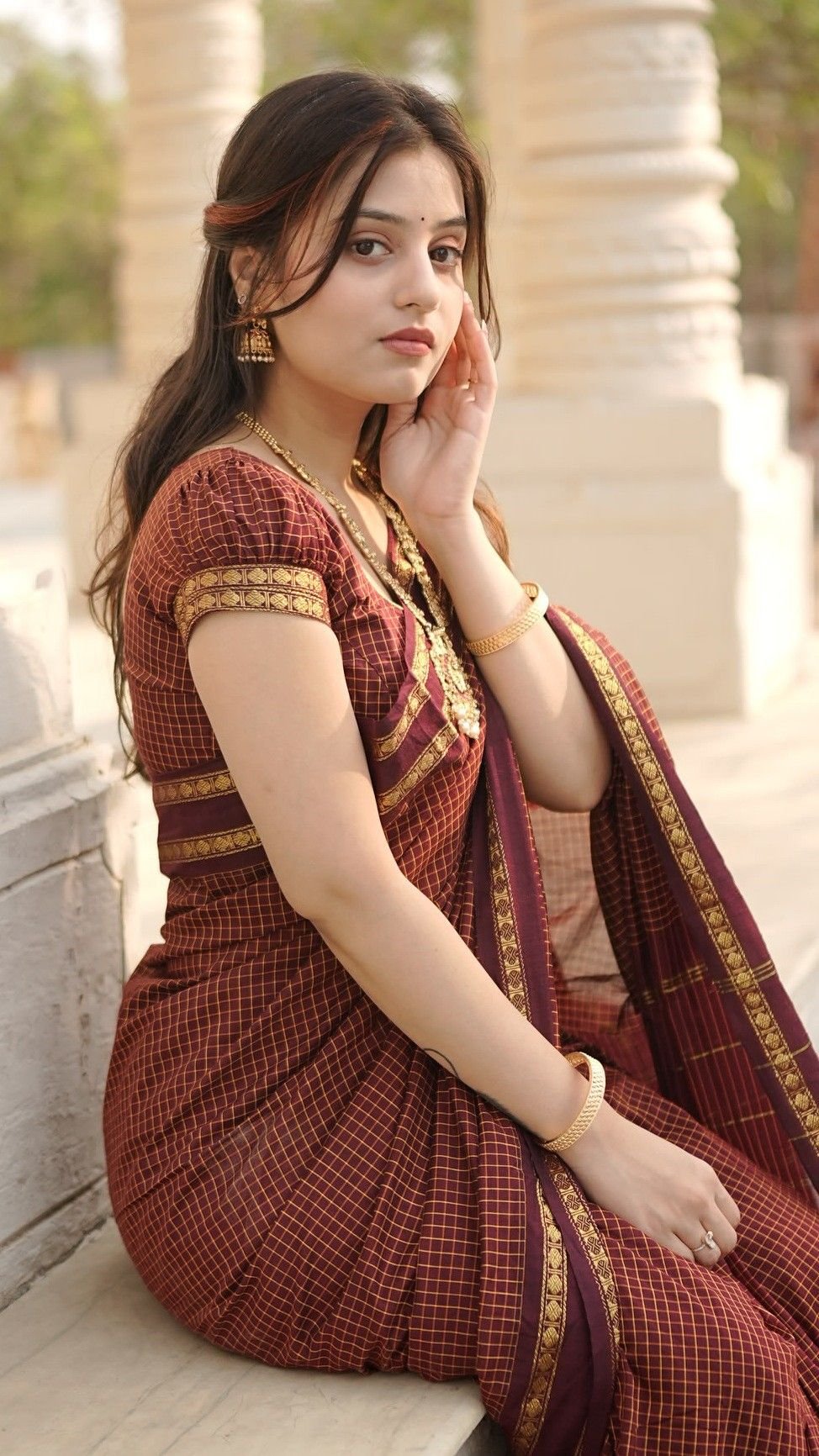 Beautiful girl dp for whatsapp (81)