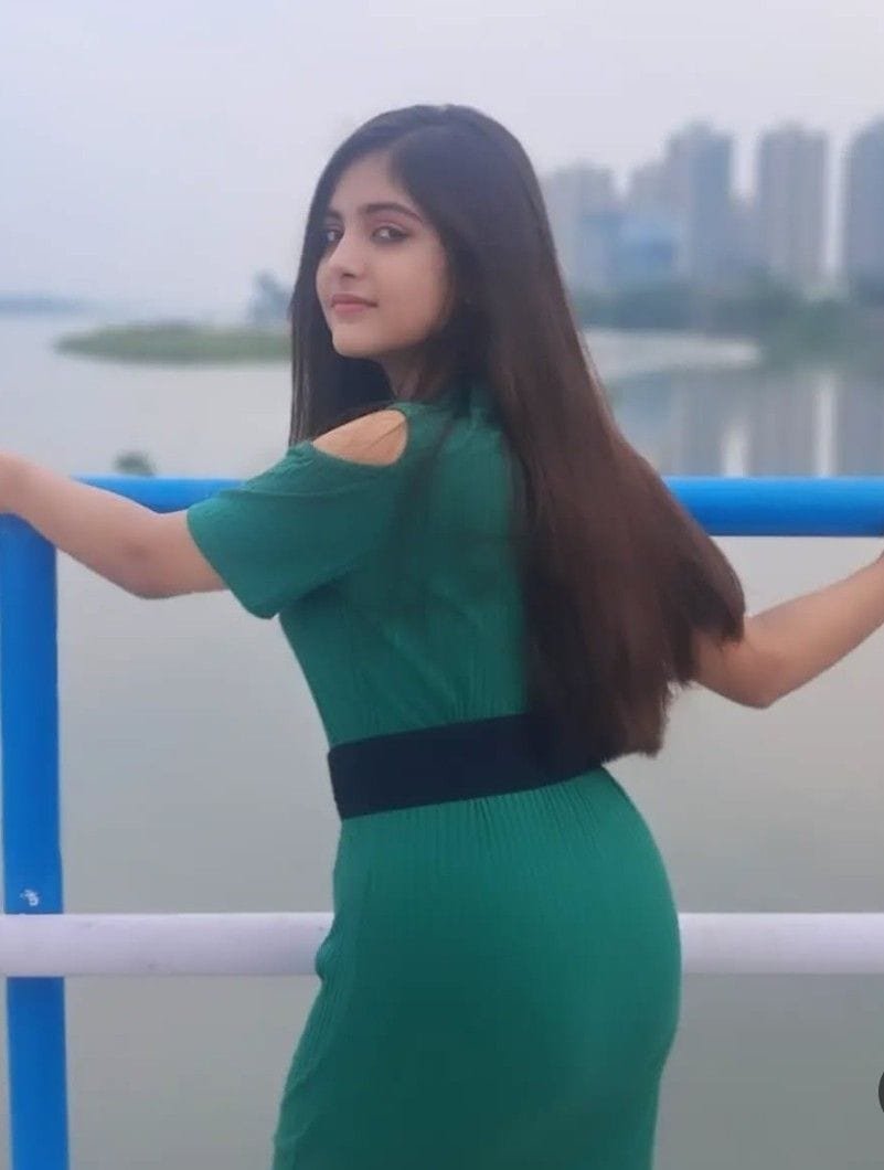 Beautiful girl photo (1)