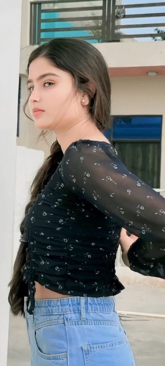 Beautiful girl photo