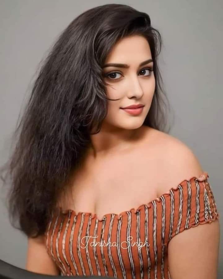 Beautiful girl photo