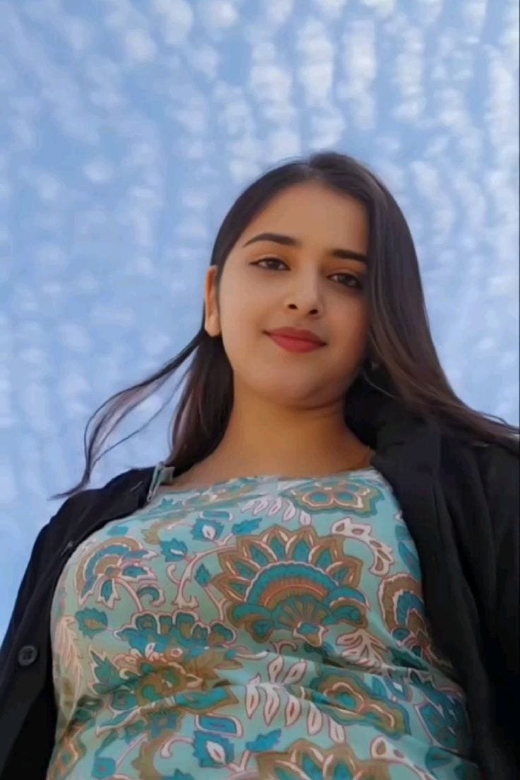 Beautiful girl photo