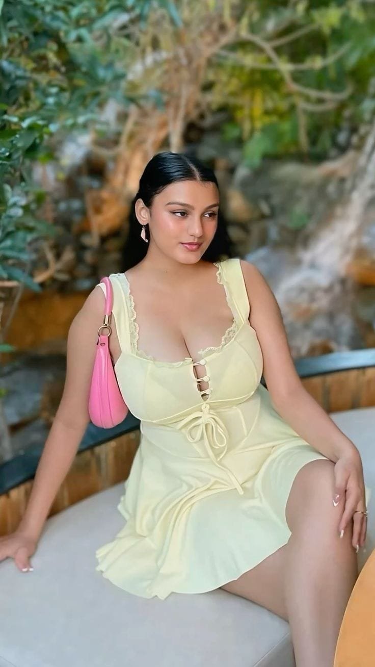 Beautiful girl photo hd (5)