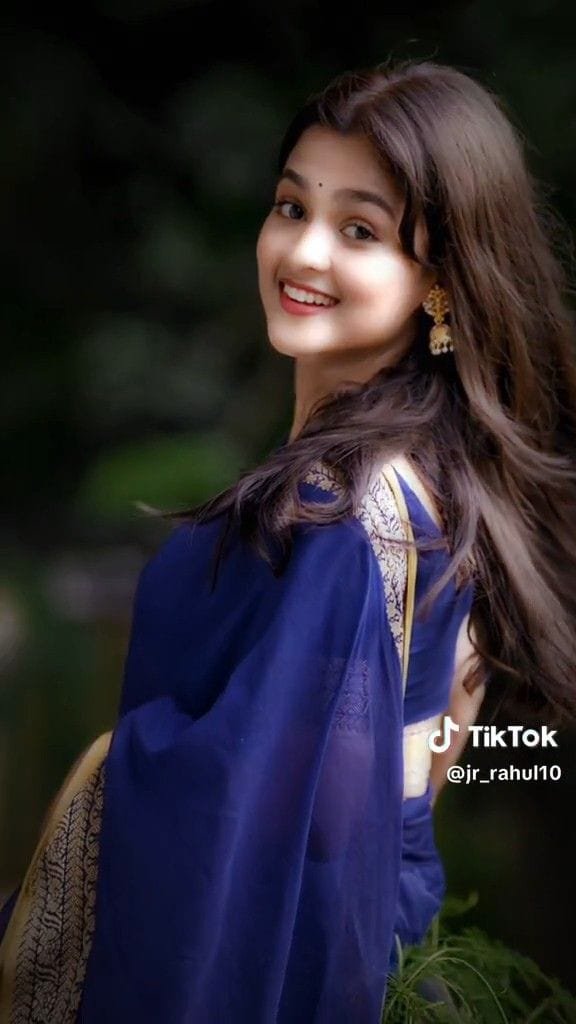 Beautiful girl photo indian (39)