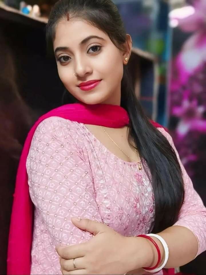Beautiful girls dp for whatsapp (19)
