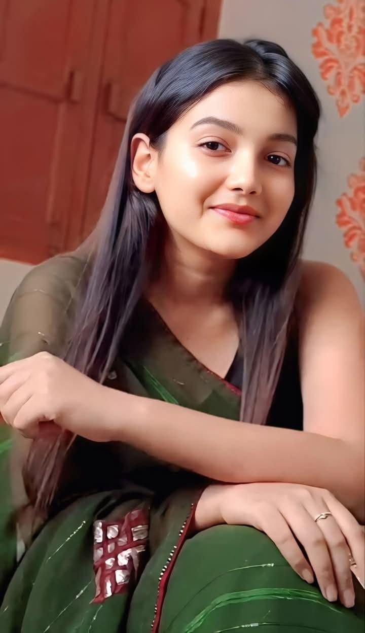 Beautiful girls dp for whatsapp (3)