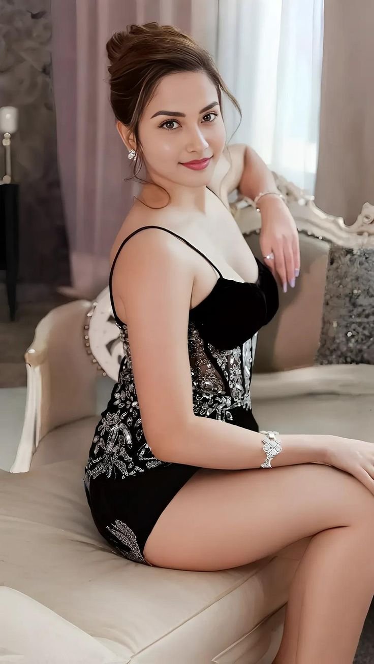 Beautiful girls dp for whatsapp (8)
