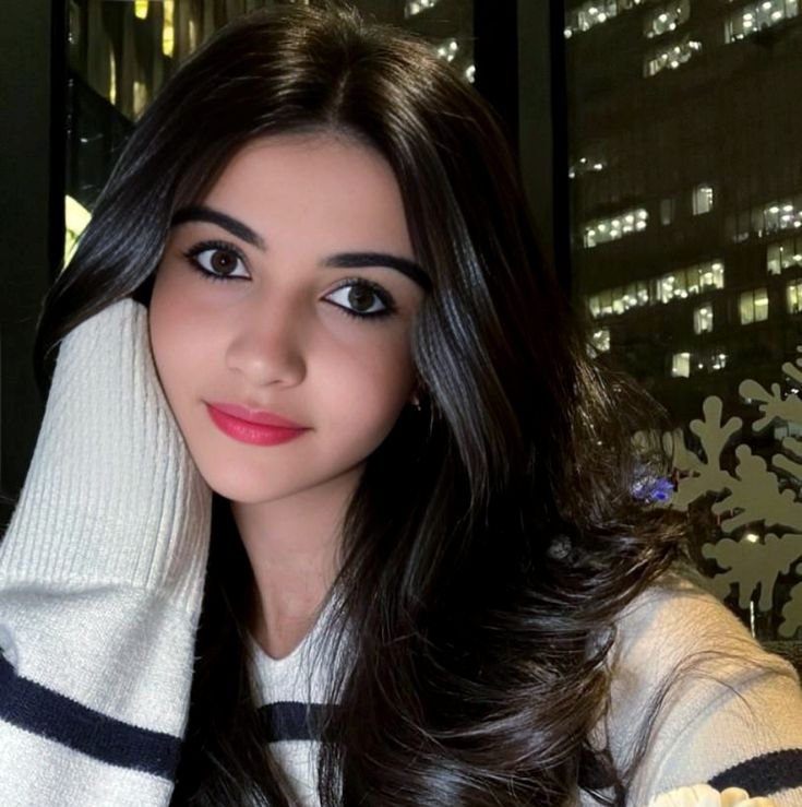 Beautiful girls dp images 2