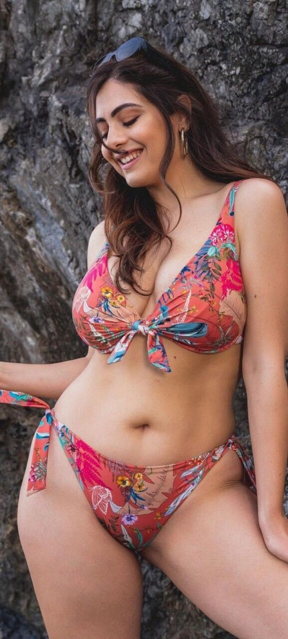 Beautiful Girls Photos (12)
