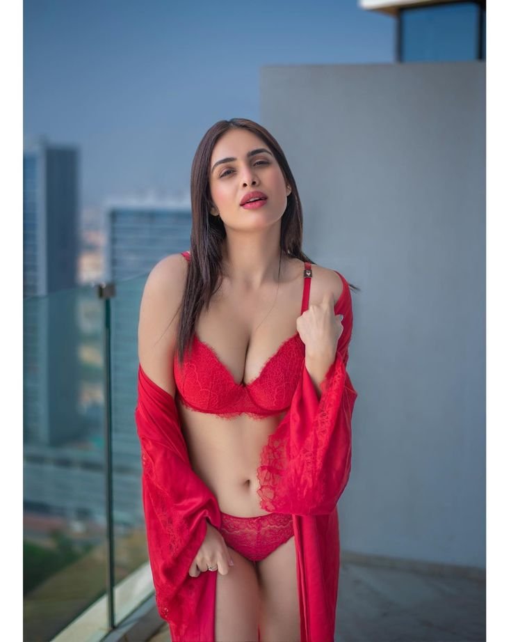 Beautiful girls pics (38)