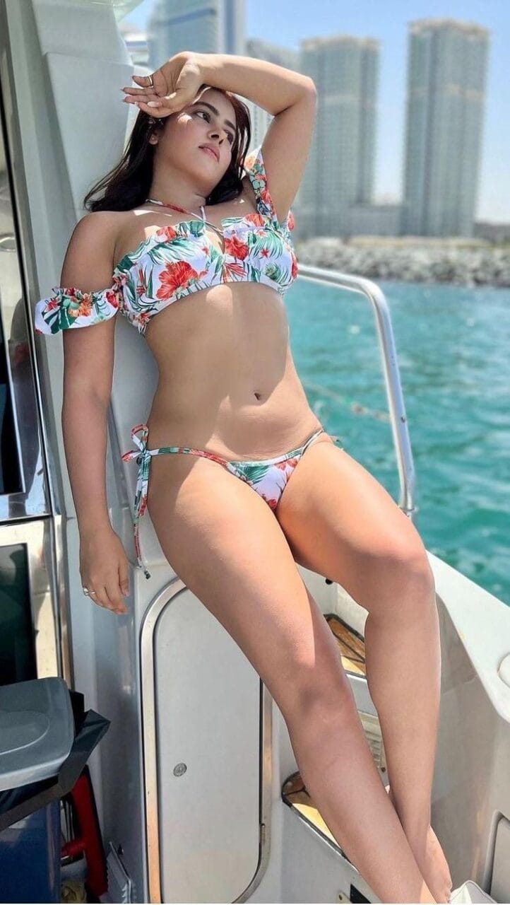 Beautiful girls pics