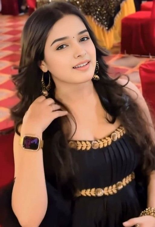 Beautiful muslim girls dp for instagram 8
