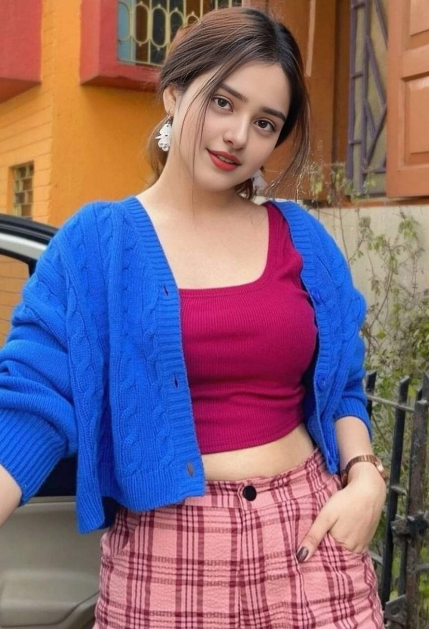 Beautiful poses for girls (24)