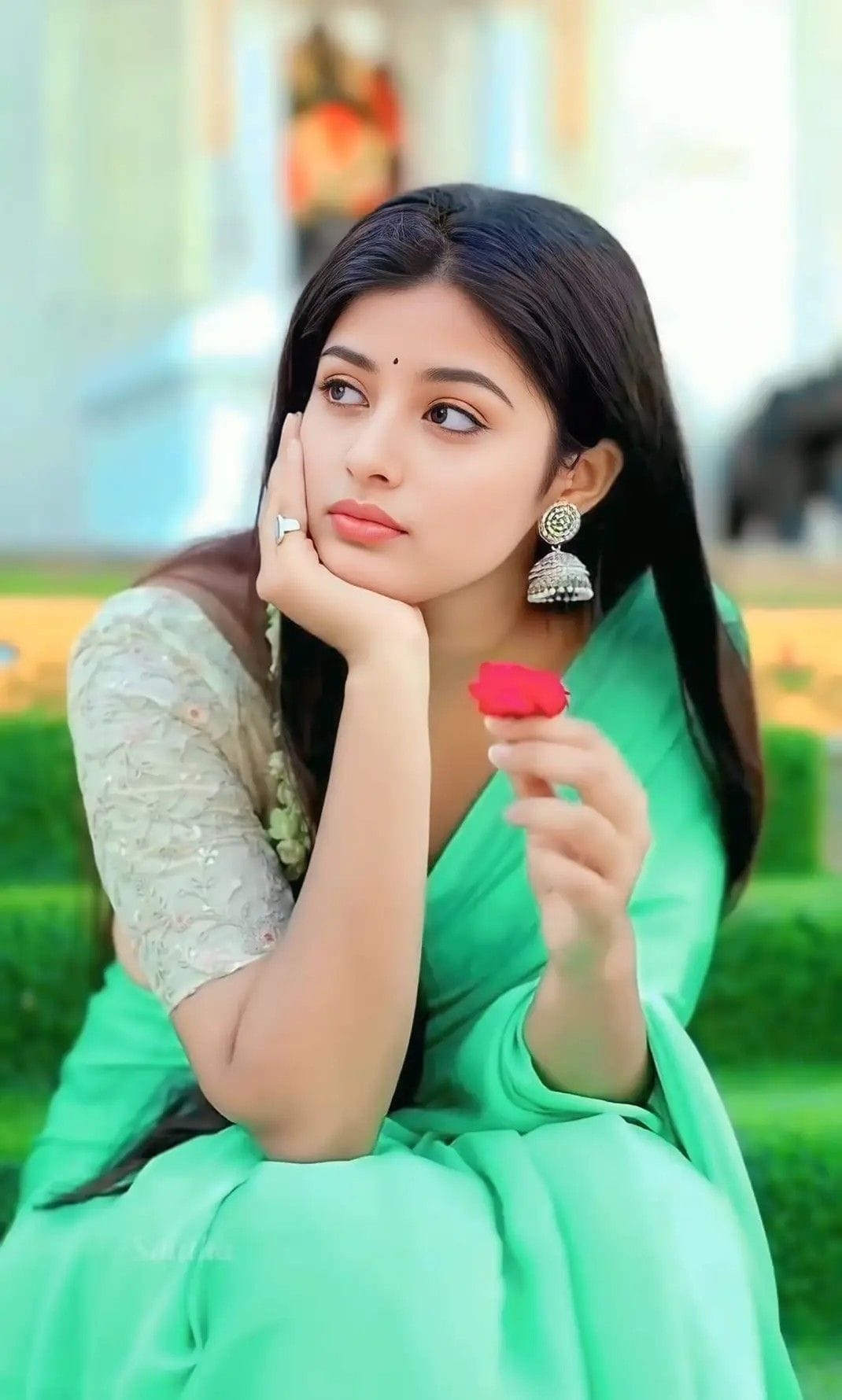 Beautiful saree girl dp new (18)