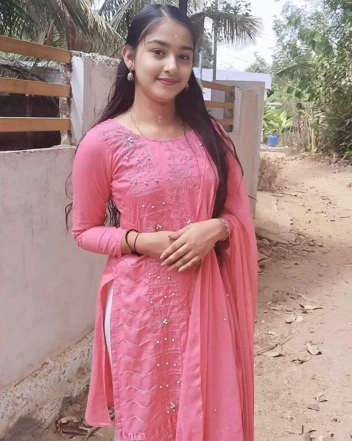 Best instagram dp for girls (8)