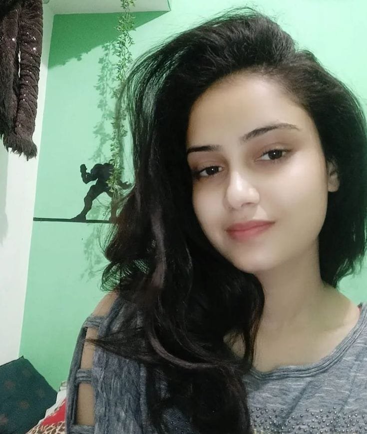 Best profile pic for instagram for girl (44)