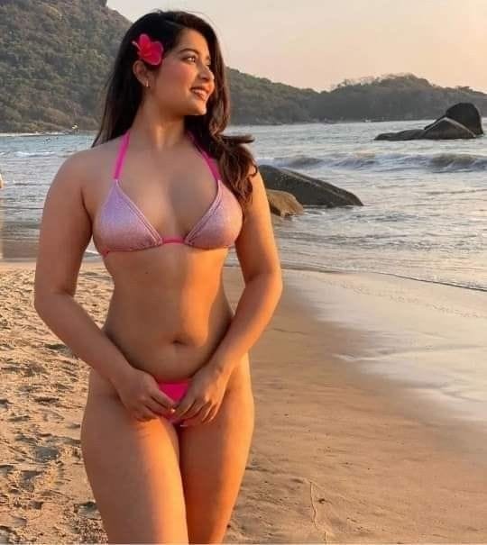 Bikini girls pics (24)