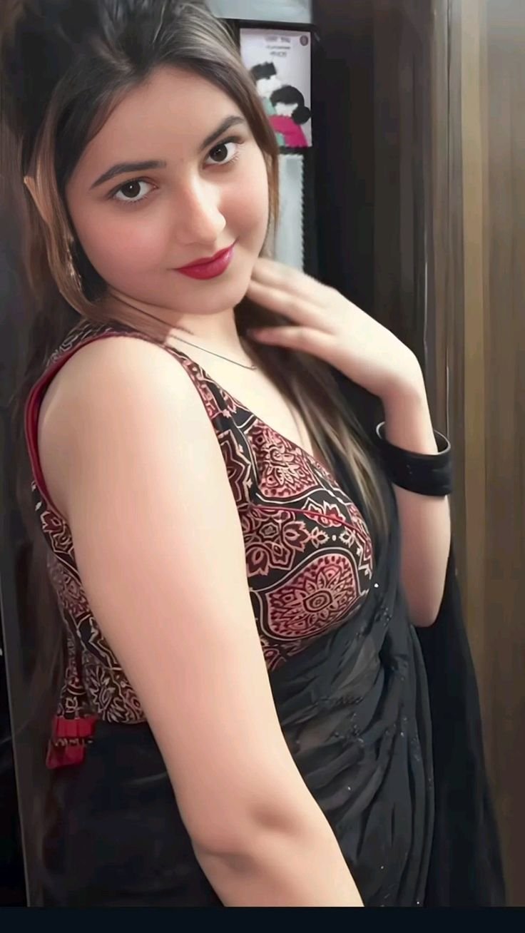 Black dress girls dp