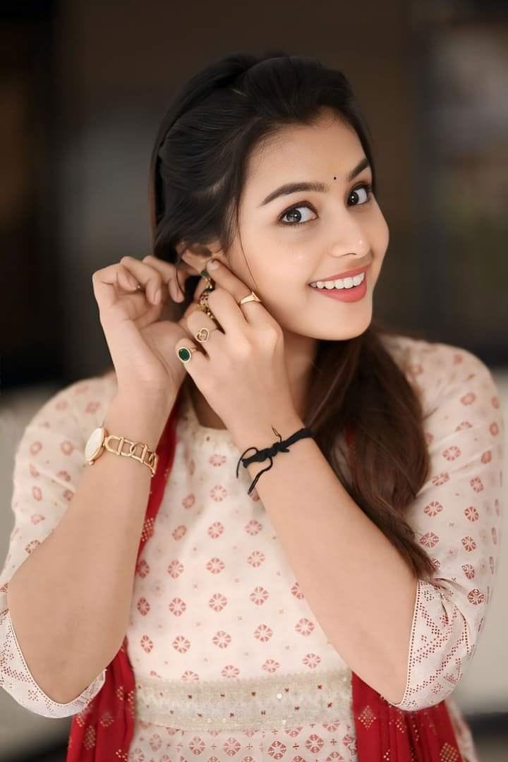 Cute attitude dp girl (15)