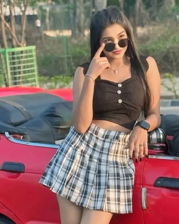 Cute beautiful girls dp (10)