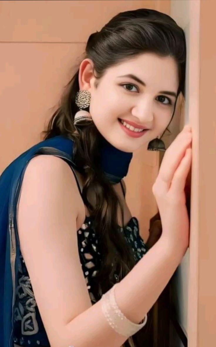 Cute beautiful girls dp (8)