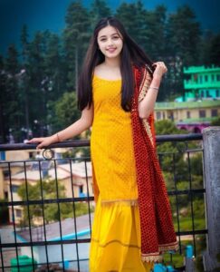 Cute girls dp (16)
