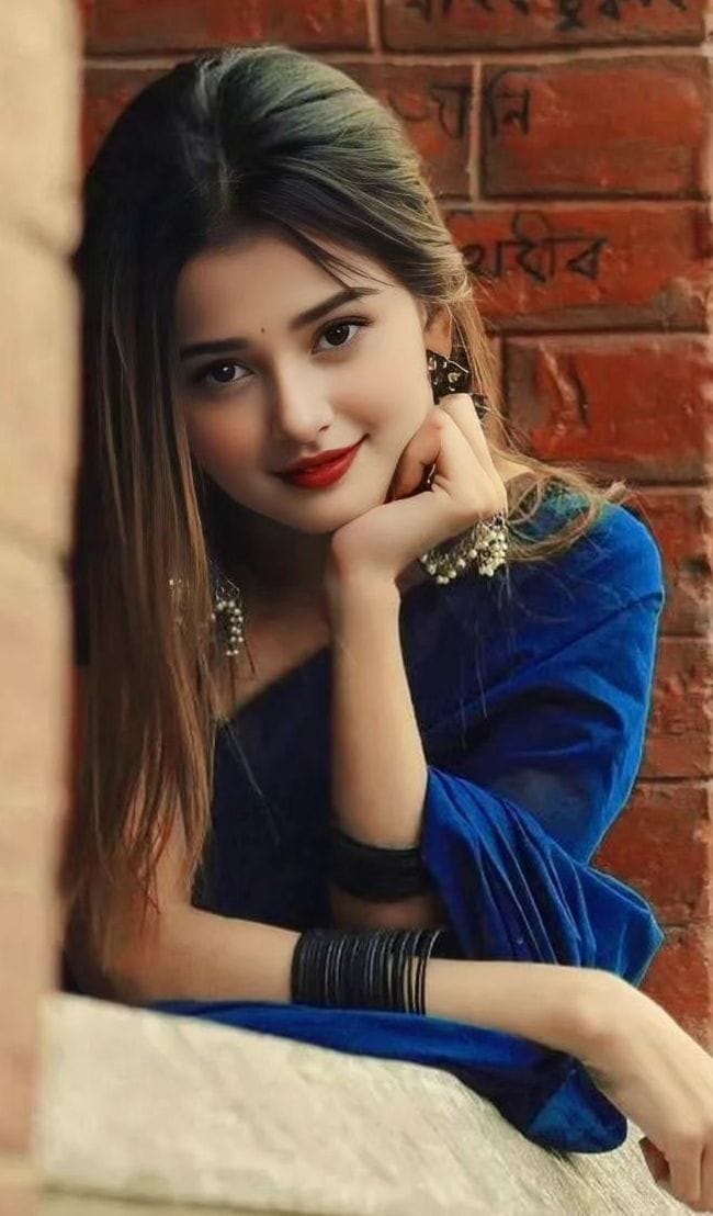 Cute girls dp (24)