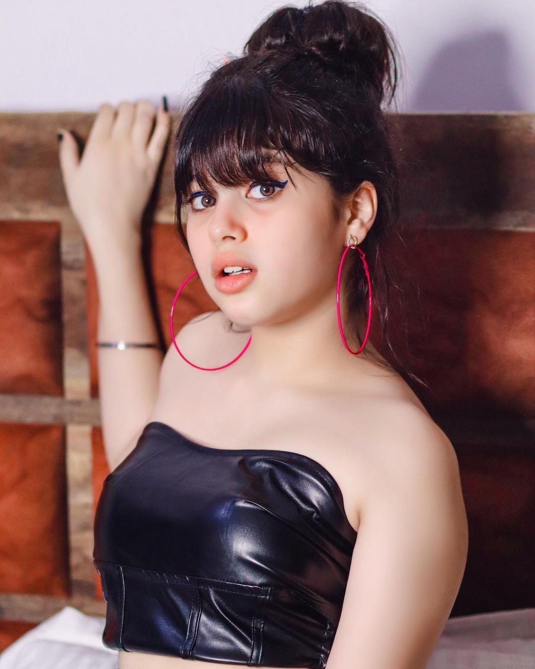 Cute girls dp for whatsapp (17)