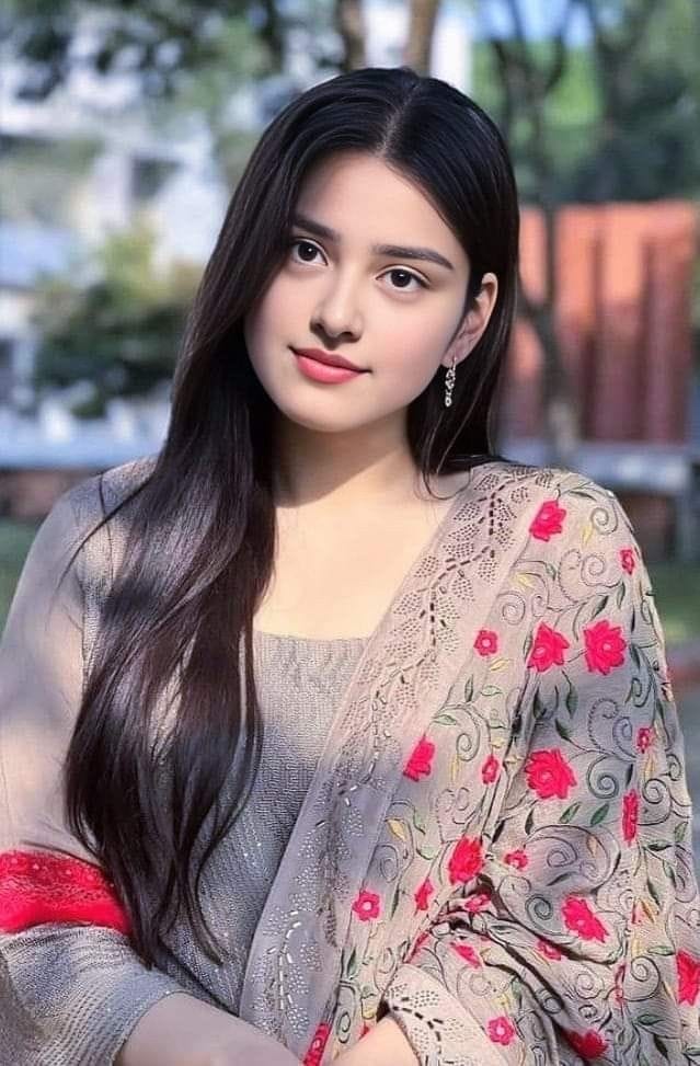 Cute girls dp images (3)