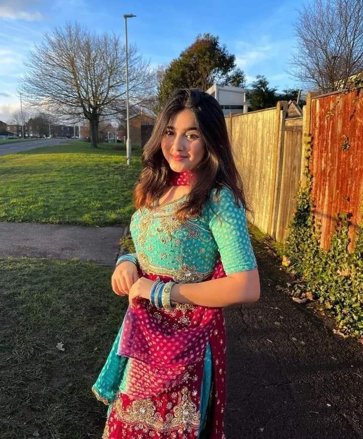 Cute girls dp images