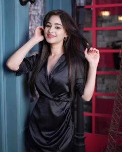 Cute girls dp images (5)