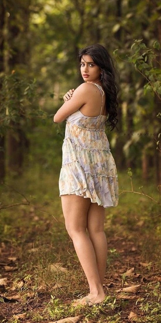 Cute girls dp images for instagram 15