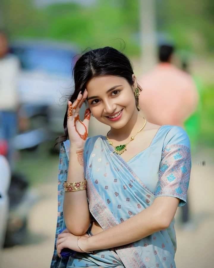 Cute instagram dp for girls (18)