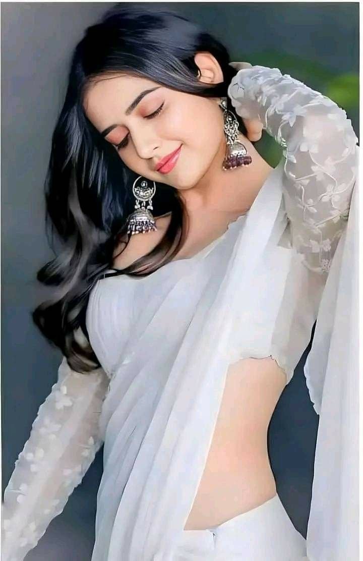 Cute saari dp for whatsapp