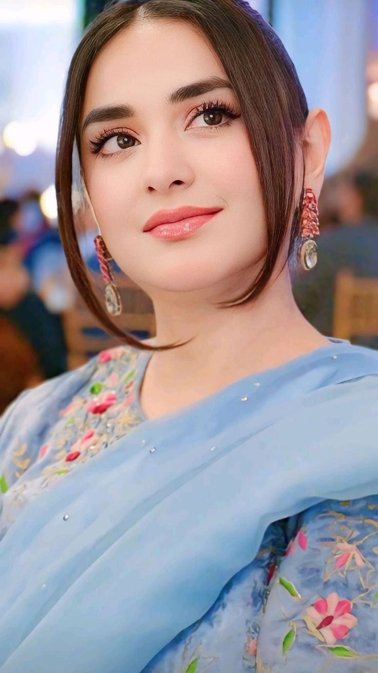 Cute smile girls dp