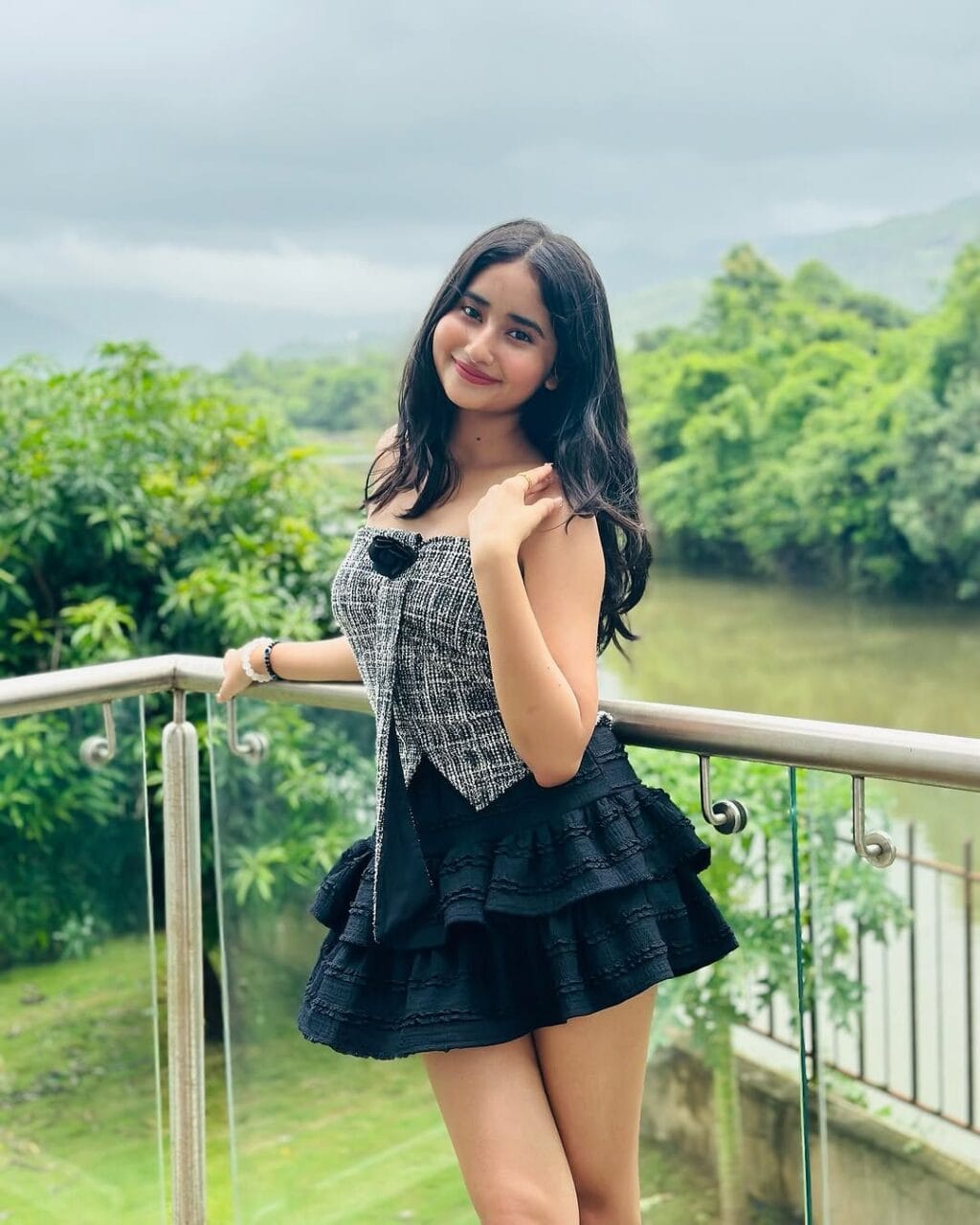 Cute whatsapp dp for girls (4)