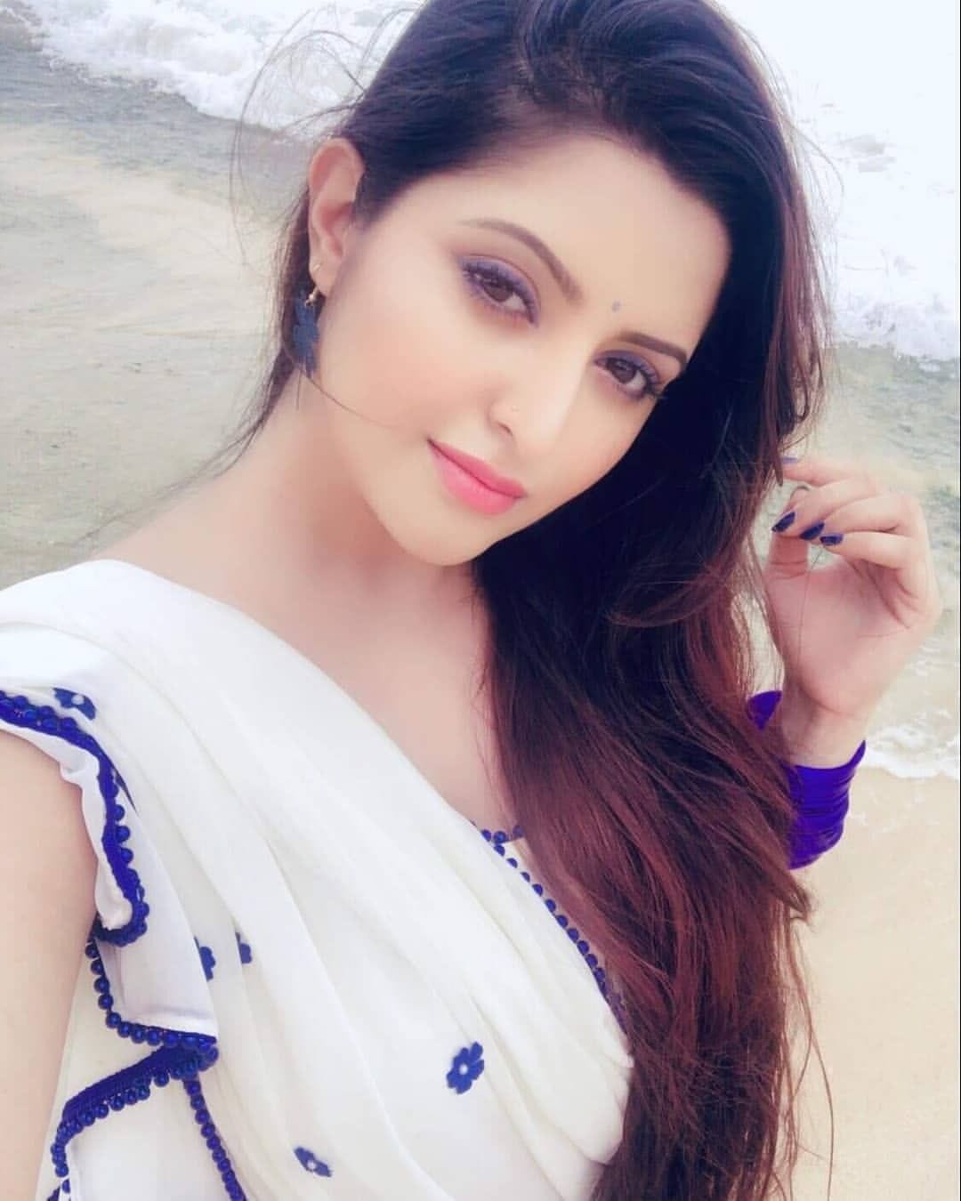 Dp for instagram for girl stylish (13)