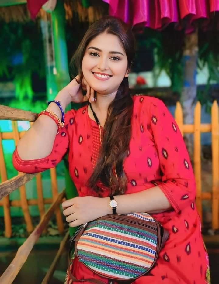 Dp for instagram for girl stylish (14)