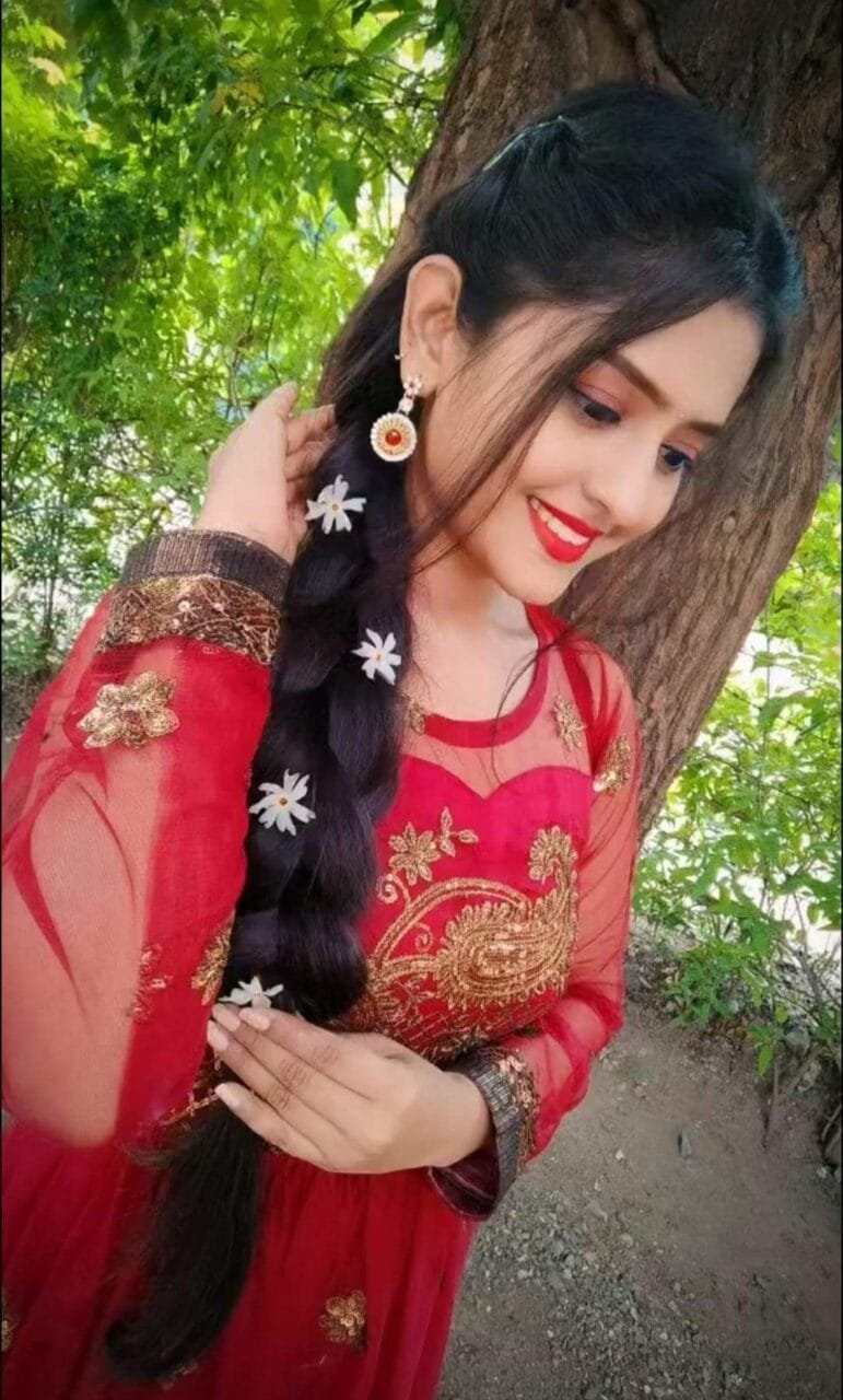 Girl style pic dp (13)