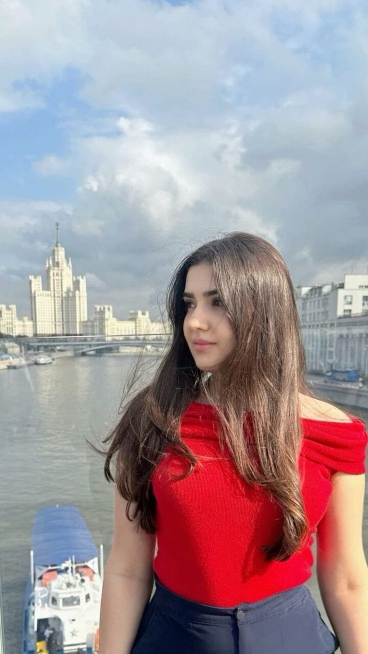 Girl style pic dp (7)