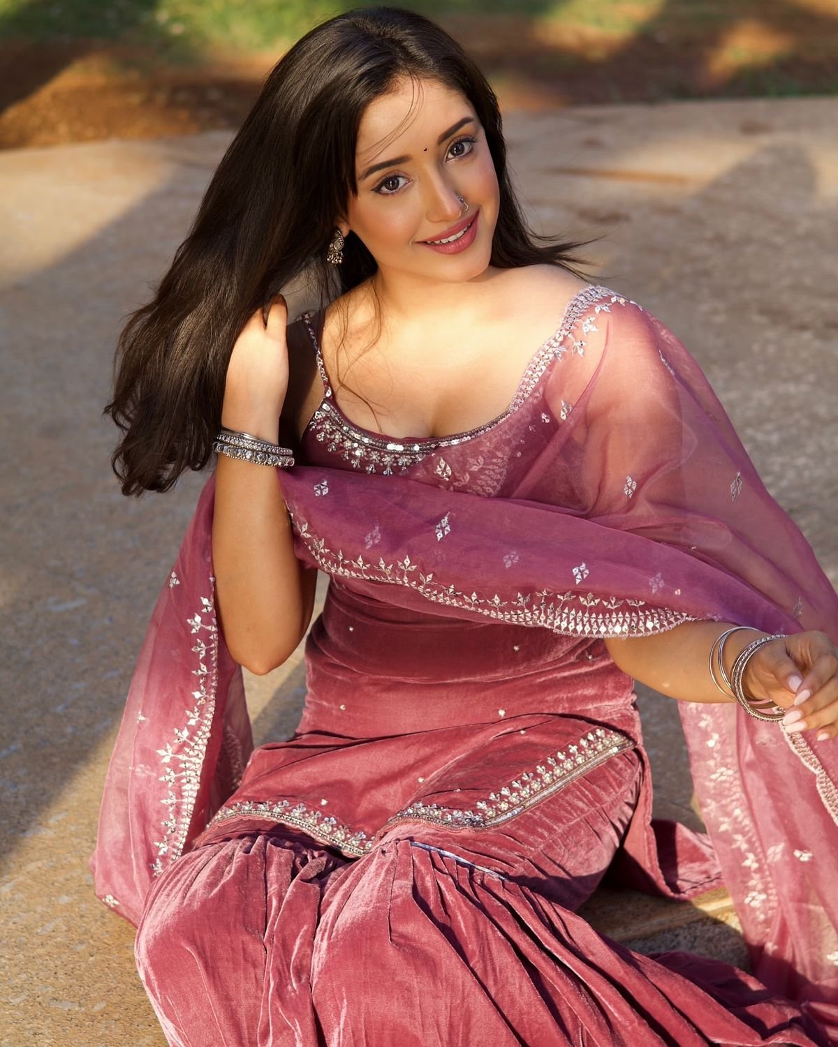 Girls dp (105)