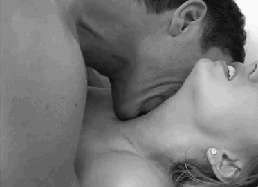 Good Night Passionate Kiss Gif
