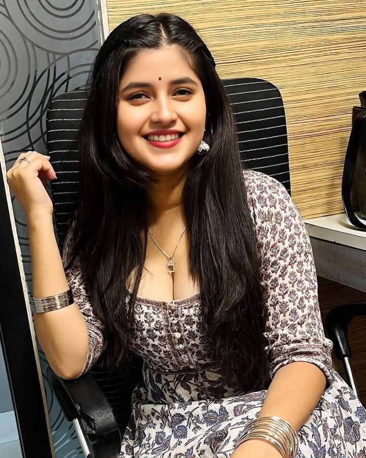 Instagram dp (6)