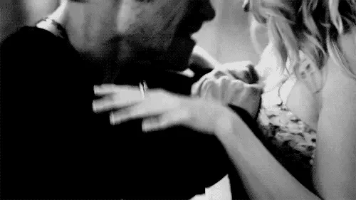 Kiss Gif Cute Couple