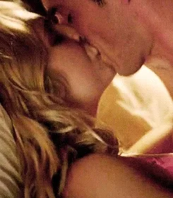 Kisses Romantic Gif